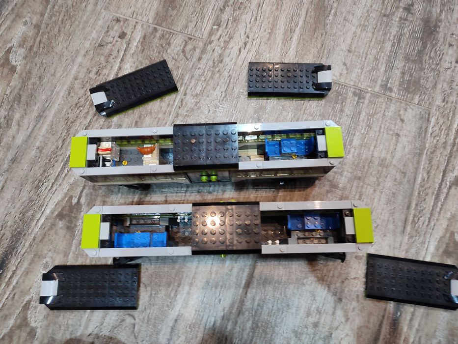 LEGO 60337 City - Ekspresowy pociąg pasażerski - wagon