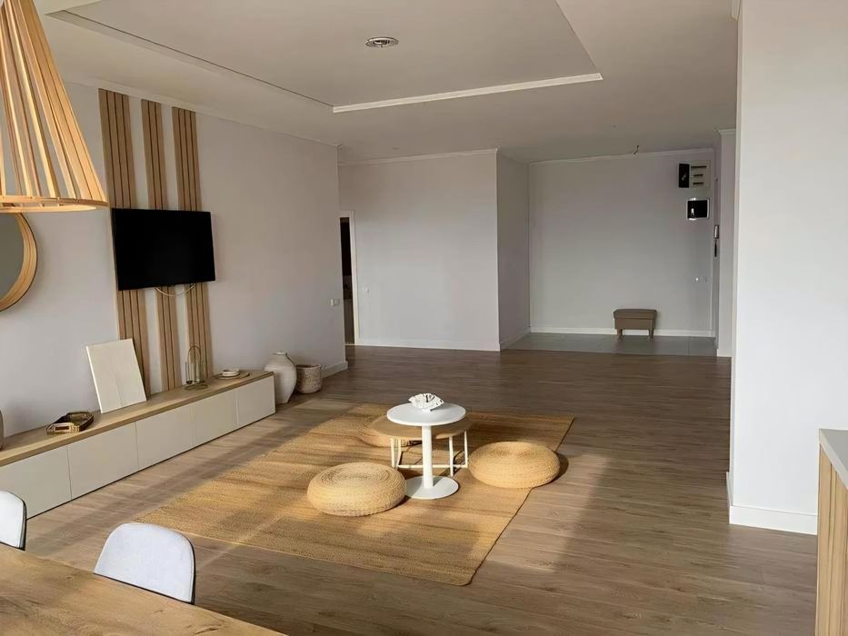 Продам 3-кімнатну квартиру вул. Культури, 22Б
