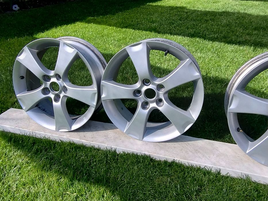 Felgi aluminiowe 17 5x114,3 dacia duster,renault Megane 3,toyota,kia