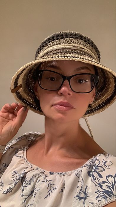 Капелюшки, панамки із рафіі, ручна робота