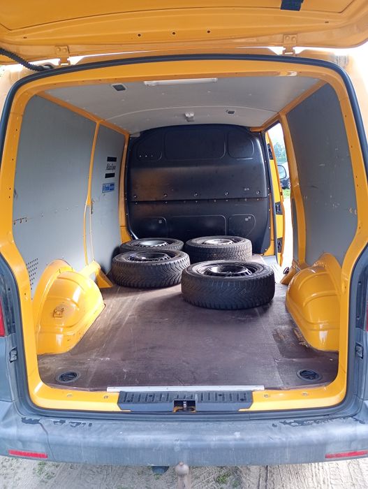 VW T5 LIFT długi long 3 osoby 1 właściciel  2011rok