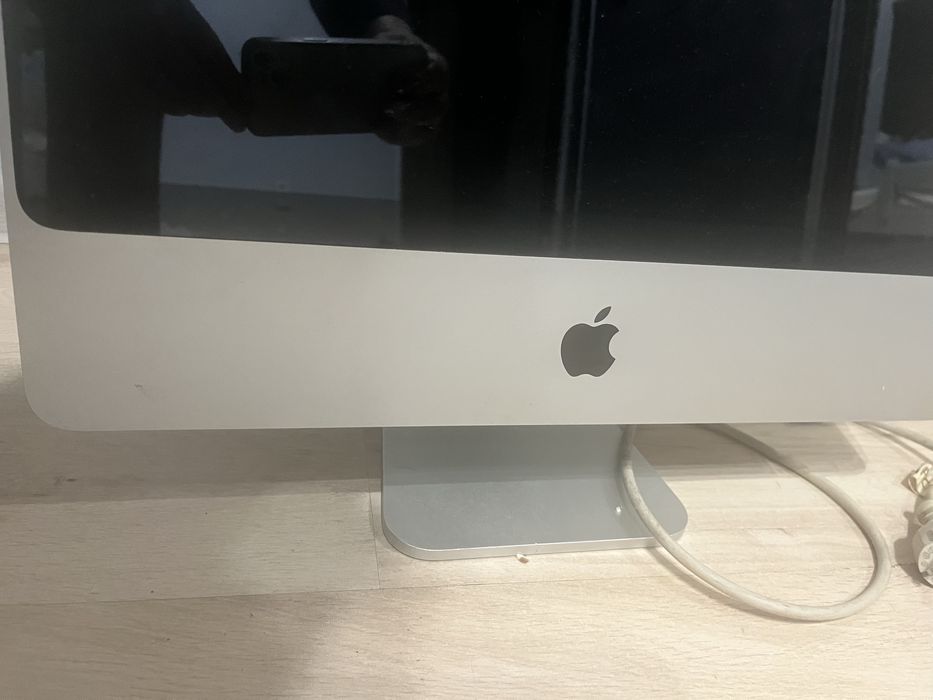 Apple iMac monitor Bez uszkodzeń Aktualne