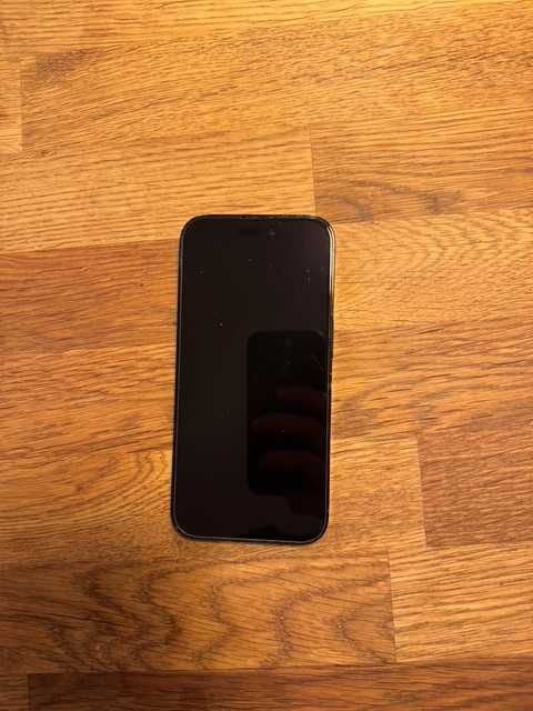 Iphone 14 pro jak nowy