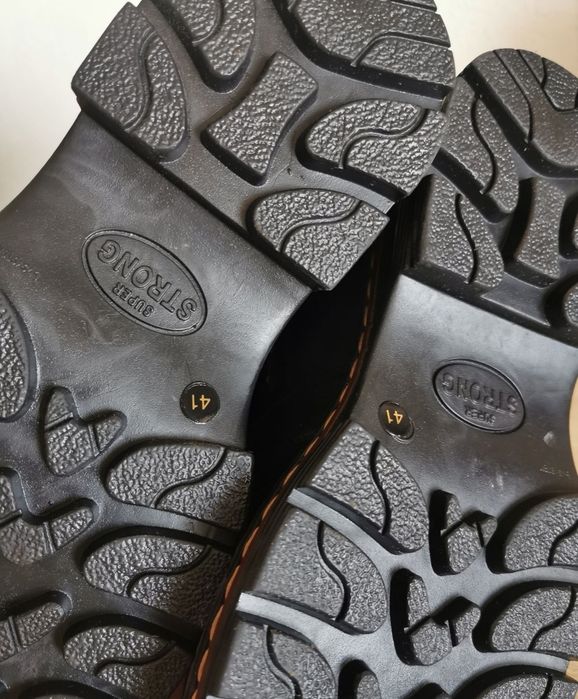 Buty ze skóry naturalnej rozmiar 41, okazja!
