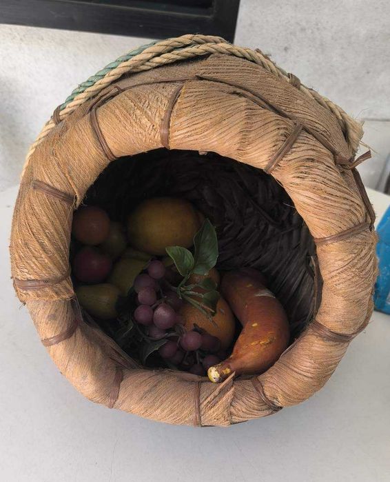 Cesto / Fruteira de Parede/Mesa em Fibra de Coco com Frutas Decorativas — Estilo Boho / Vintage