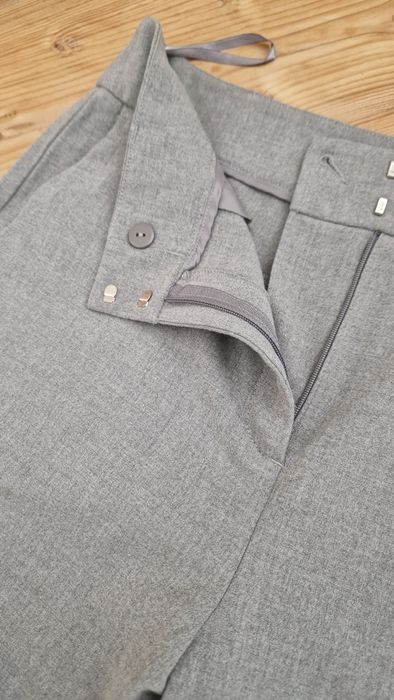 Wiosenne, letnie, jasno szare spodnie Next 40/42.