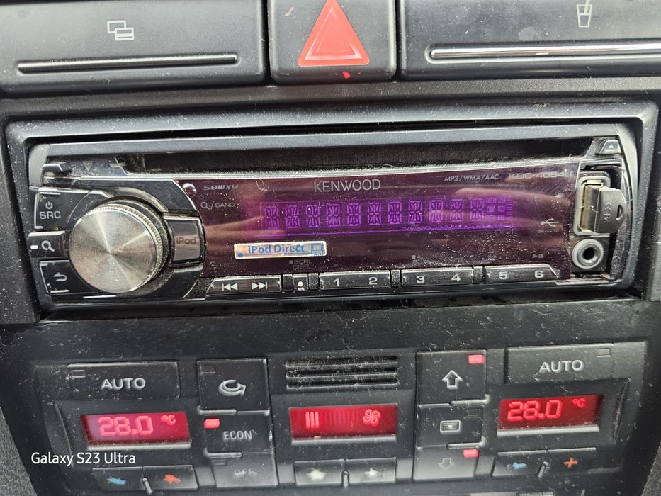 Автомагнитола Kenwood KDC -4054 U