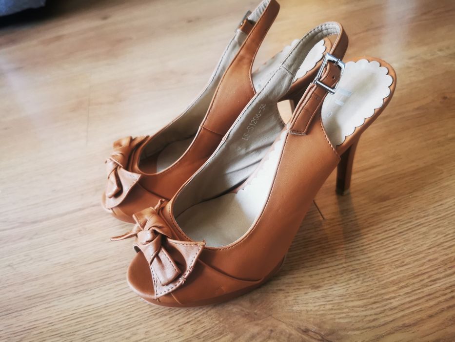 Buty Szpilki Platforma 38 Skóra