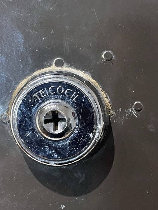 Fechadura de porta exterior