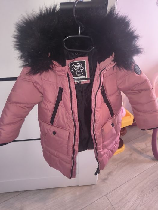 Zestaw ubrań dla dziewczynki 104-110