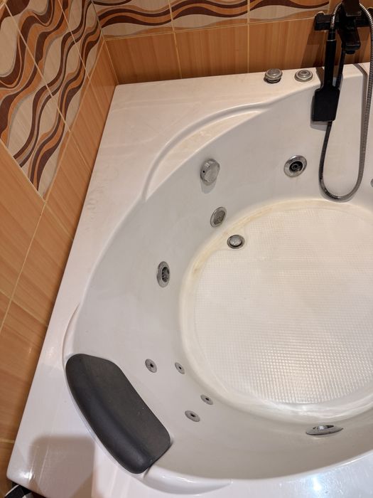 Wanna z jacuzzi 2 osobowa