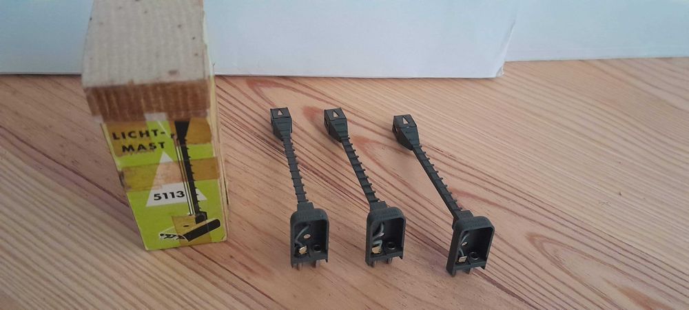 Lote de três postes de sinal-Marklin 5113- h0 para linhas de desengate