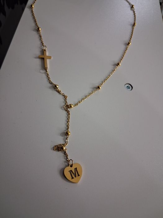 Naszyjnik ze stali chirurgicznej nierdzewnej z literą M