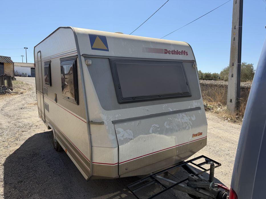 Caravana Dethleffs Nomad 430 T