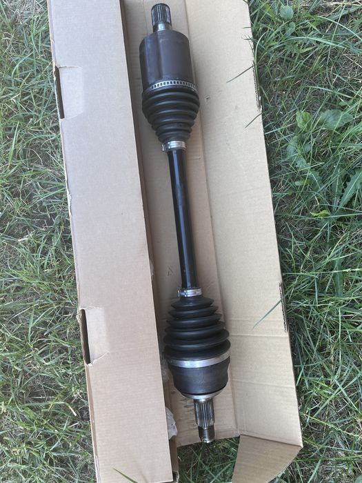 Напіввісь/Полуось Acura MDX/ Honda Pilot