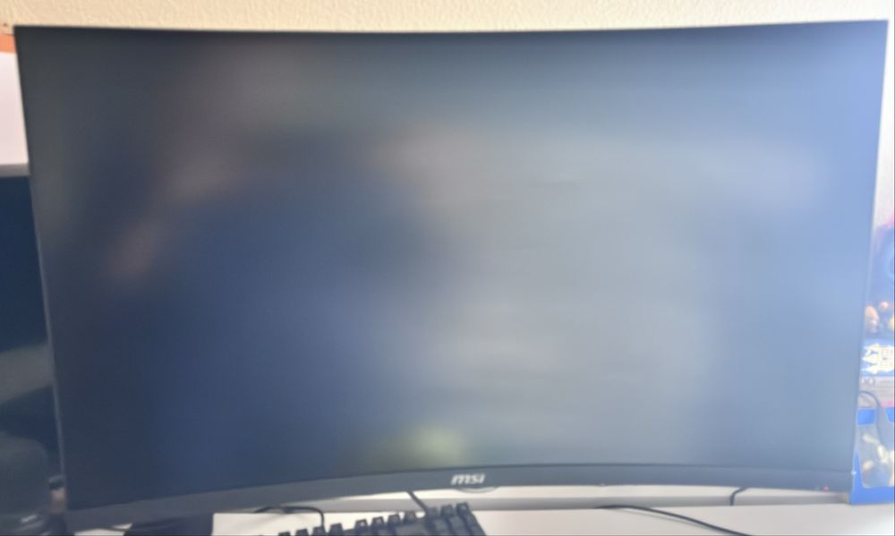 Monitor MSI curved