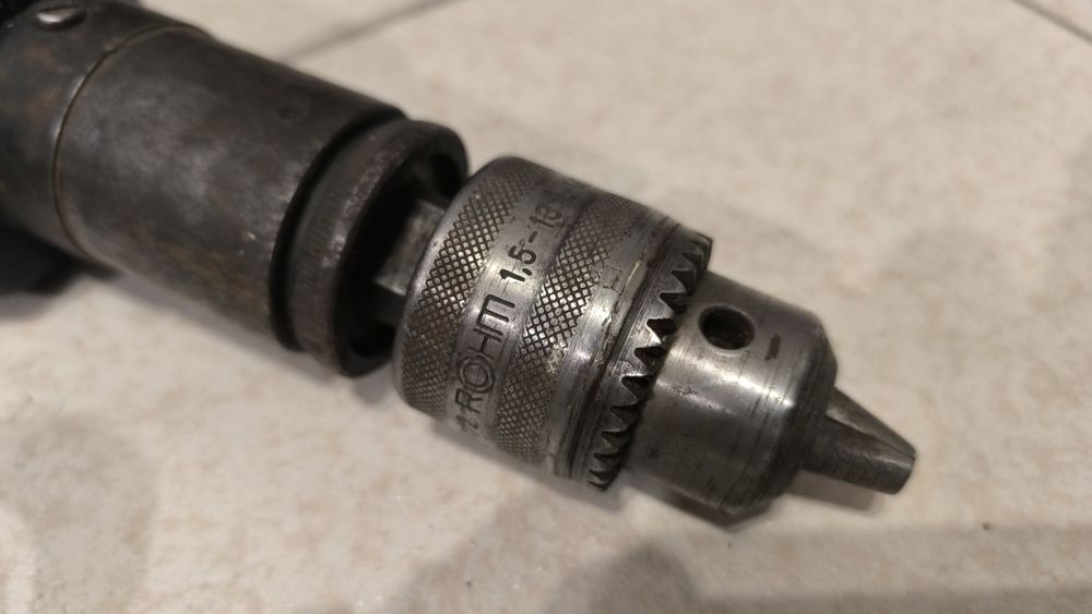 Berbequim da marca Bosch