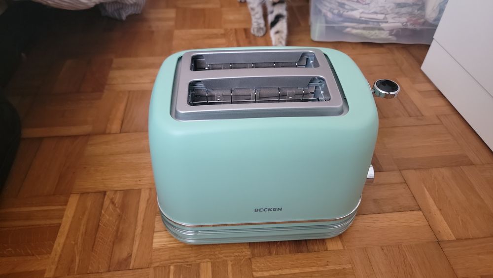 Torradeira BECKEN BT4606 (Verde, 870W)