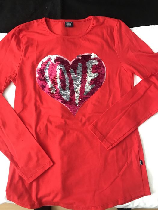 Bluzka czerwona z cekinami 146 NOWA