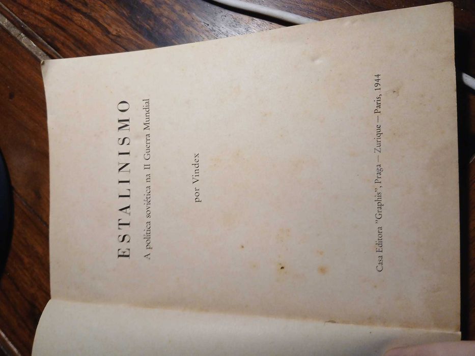 Estalinismo, A Política Soviética na II Guerra Mundia por Vindex