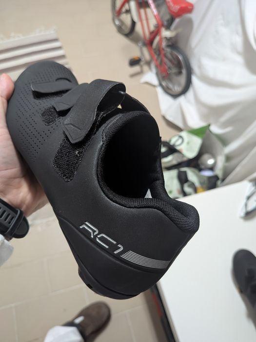 Sapatos Ciclismo Shimano RC1