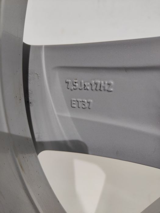 Felgi Aluminiowe Alufelgi AUDI 17 5X112 A4 A5 A6 Q3 Q5 VW Seat Skoda