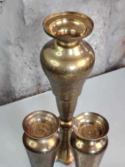 Conjunto de 3 Jarras Indianas em Latão Gravado ENVIO GRATIS