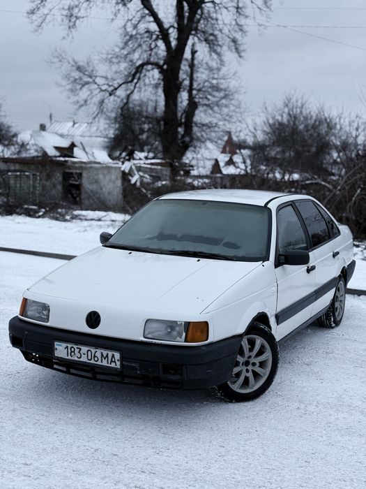 Volkswagen Passat B3 1.9D Дизель (Доставка по Україні)