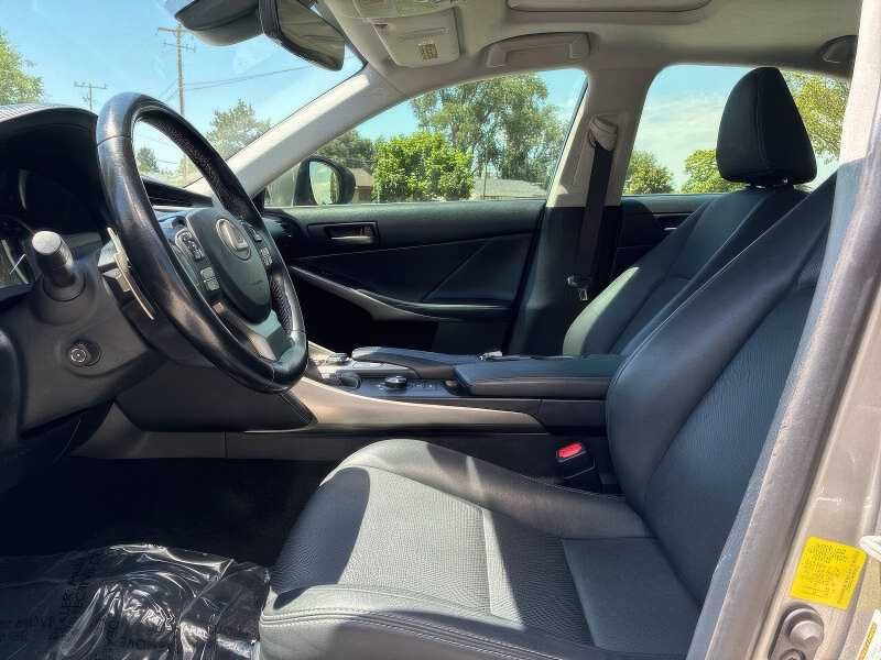 2017 Lexus IS 300