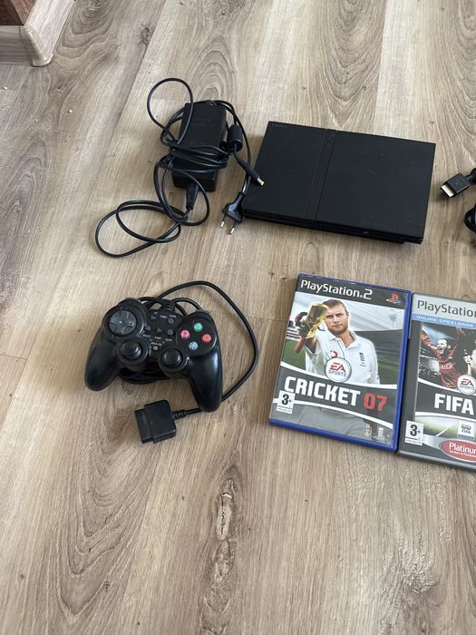 Sony PlayStation 2 Ps 2 Konsola z padem plus 3 gry i okablowanie