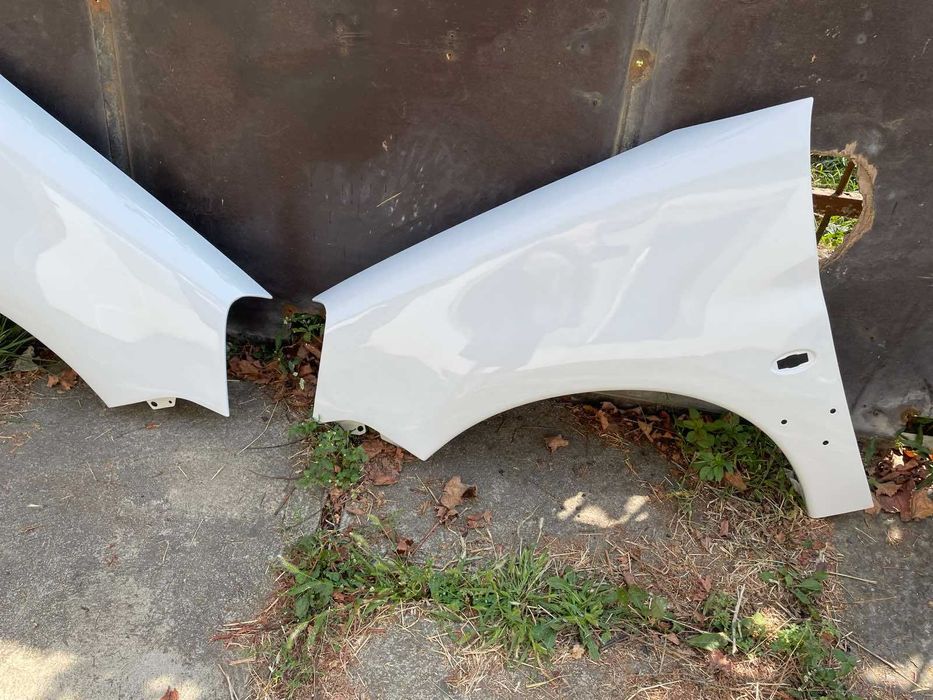 Крило переднє Peugeot Partner Citroen Berlingo 02-08 років m59 кузов