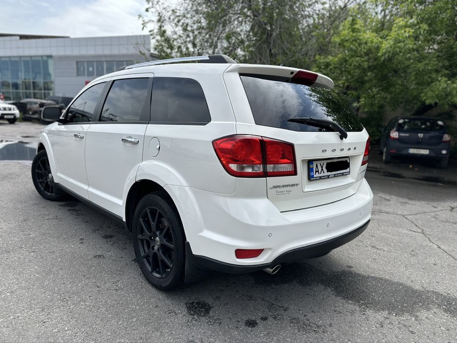 Продам DODGE JOURNEY
