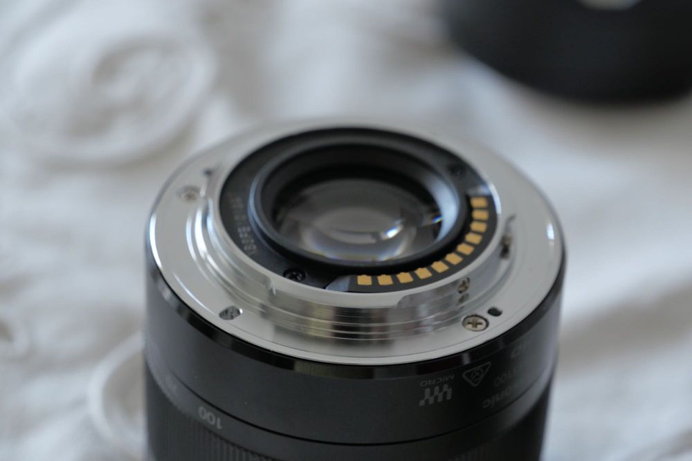 Panasonic Lumix 35-100mm f/4-5.6 ASPH Mega O.I.S.