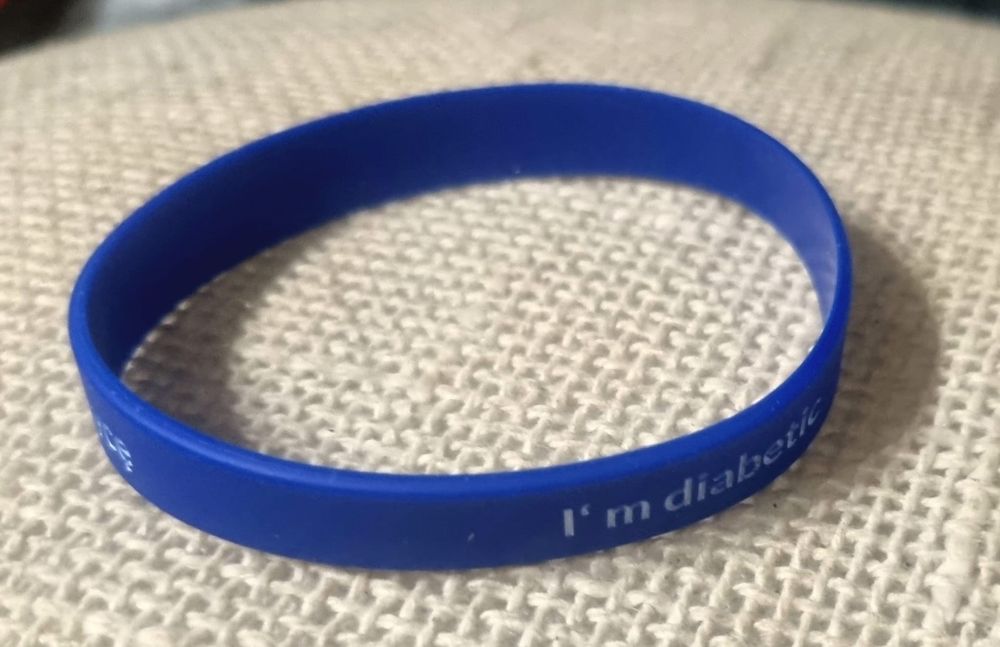 Contour Plus Link - nowoczesny glukometr USB Bluetooth