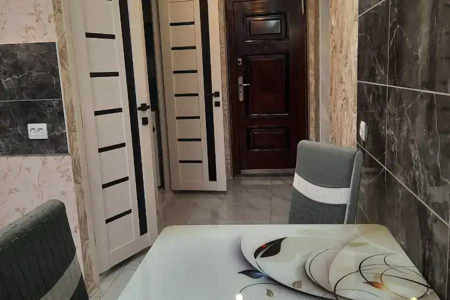 Сучасна Квартира Подобово Посуточно Почасово . Кагарлик.