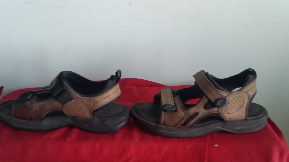 Босоніжки чоловіч-OzarkTrail-8/26,5;FitFlop-43;Шкіра-Blue Harbour-28