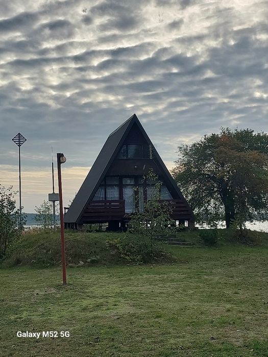 Wynajmę domek nad jeziorem roś