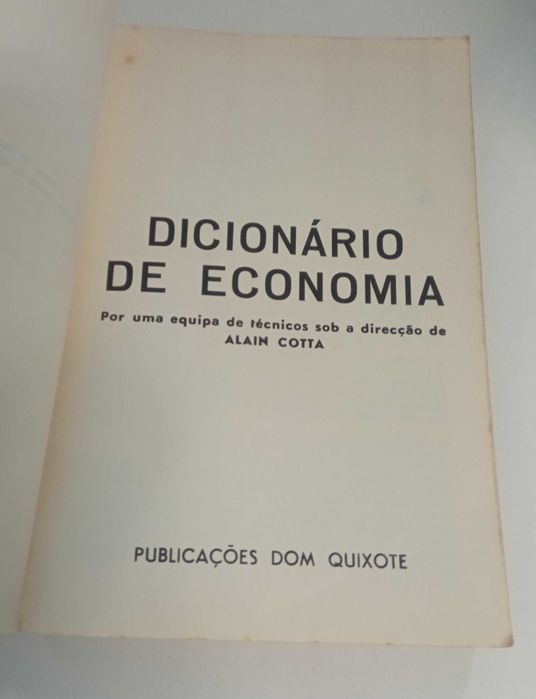 Dicionário de economia, de Alain Cotta