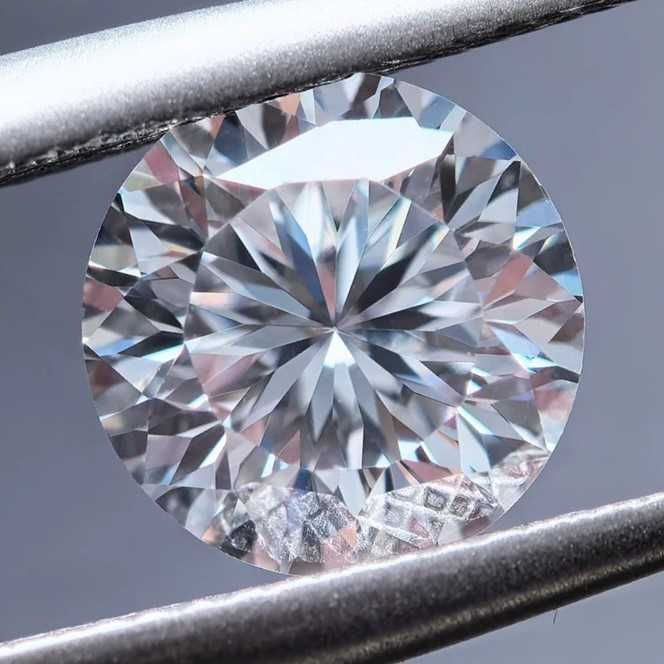 Diament Moissanit Brylant 100FACES! SACURA 5mm-0.5CT VVS1-D