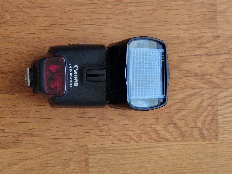 Canon speedlite 430EX II