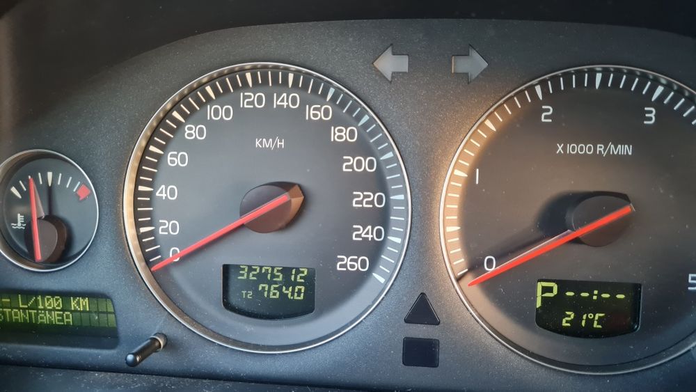 Volvo XC-90 2.4 D5 7L Confort