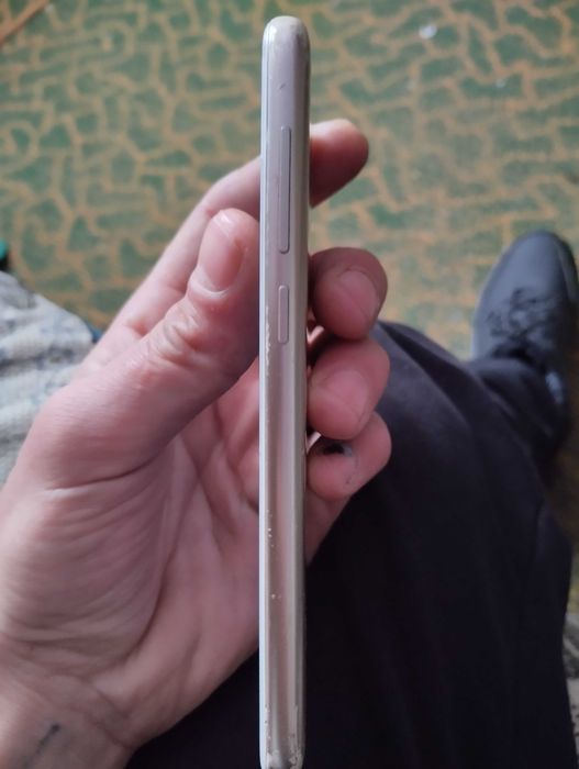 MEIZU M8C продам