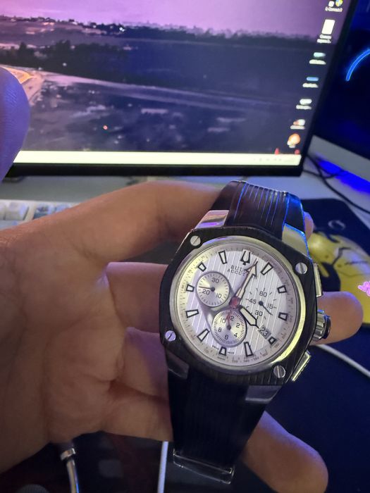 СРОЧНО Bulova Accutron classic оригинал