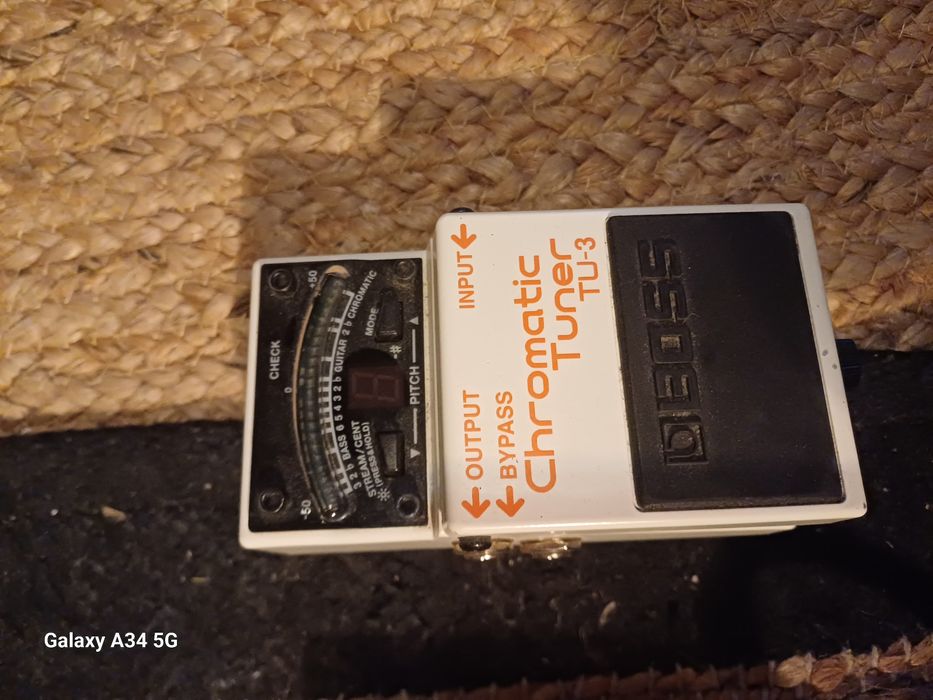 Pedais de efeito para guitarra eléctrica - Excelente estado