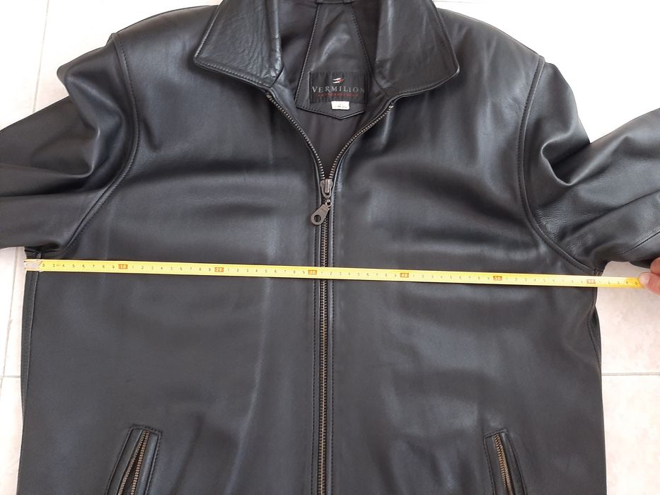 Casaco homem preto pele, boa qualilade