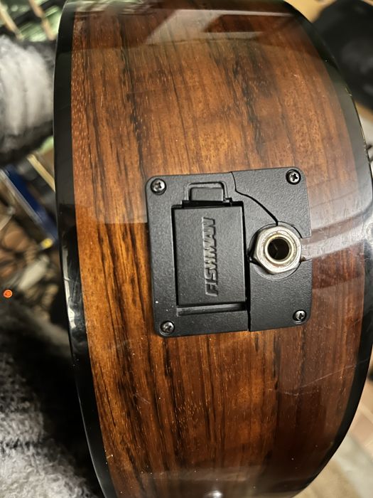 Guitarra acústica Fender CC 140 SCE NAT