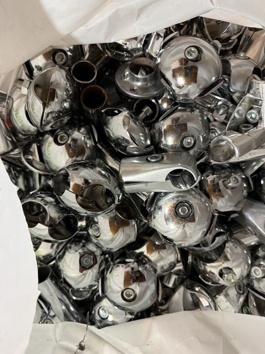 Вішаки,гусаки,флейти,кріплення