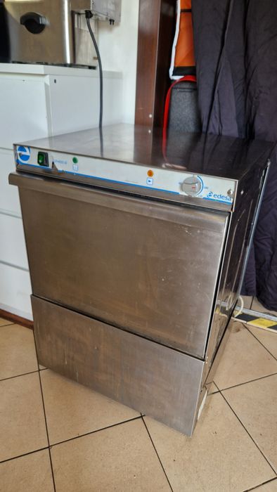 Wyparzarka zmywarka edesa gastronomiczna
