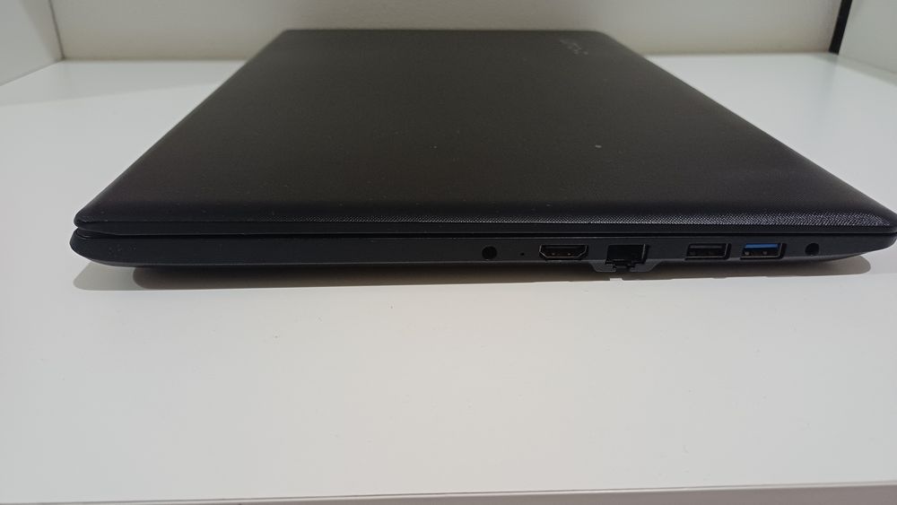 Portátil Lenovo Ideapad 110