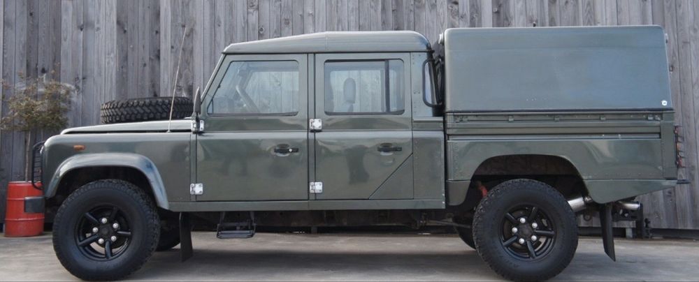 Land Rover Defender 130